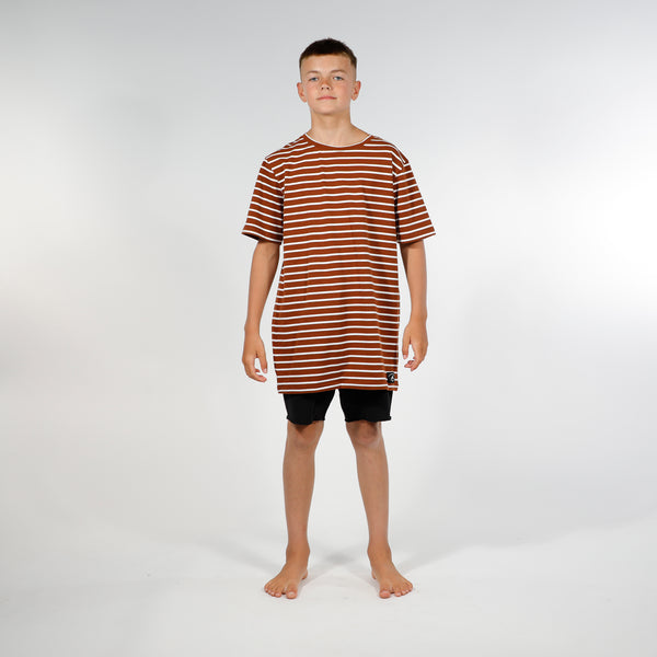 BOYS SS CLASSICS TEE - Brown Stripe