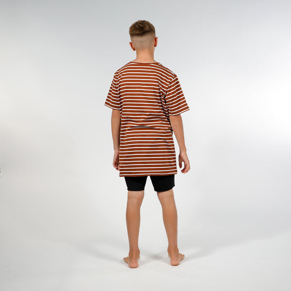 BOYS SS CLASSICS TEE - Brown Stripe