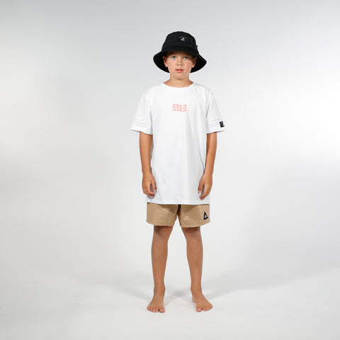 THE OCEAN CLUB SS TEE - White Red
