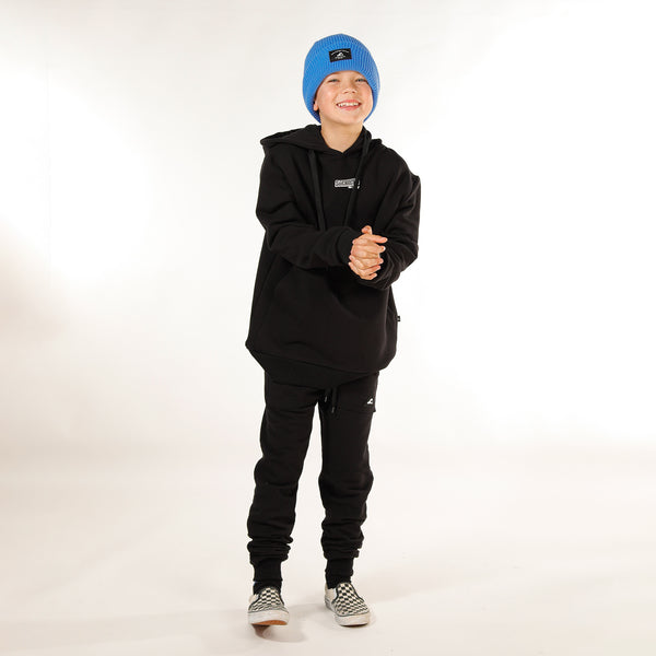BOYS POCKET HOOD - Black